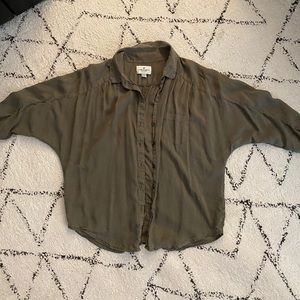American eagle button up